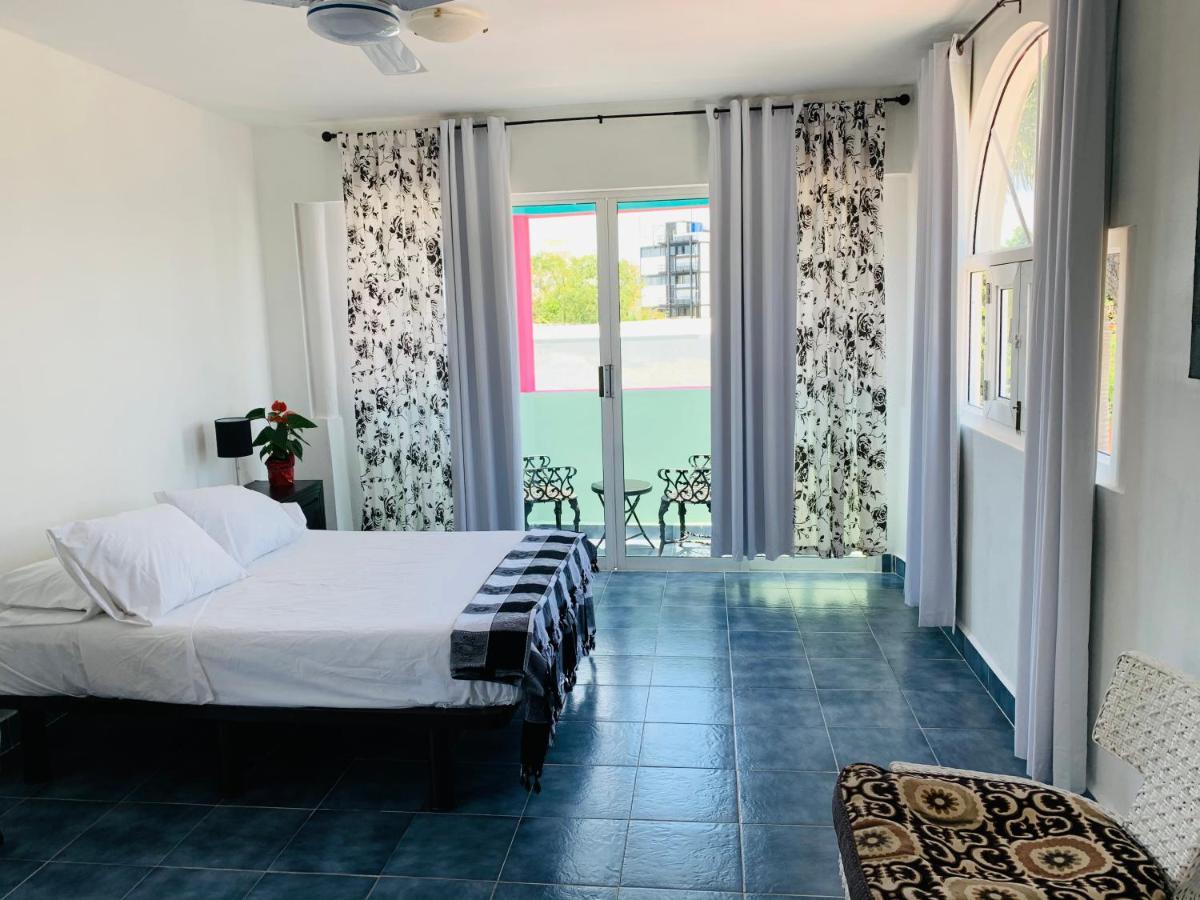 Bed and Breakfast The Quetzal à Cancún Extérieur photo