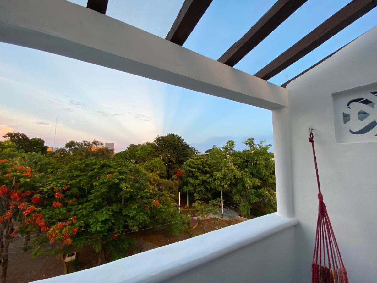 Bed and Breakfast The Quetzal à Cancún Extérieur photo