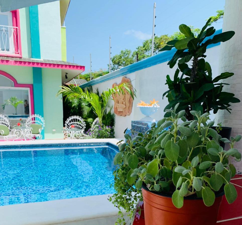 Bed and Breakfast The Quetzal à Cancún Extérieur photo
