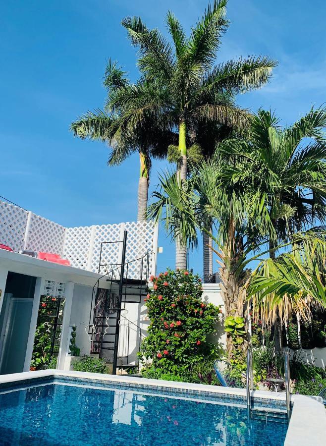 Bed and Breakfast The Quetzal à Cancún Extérieur photo