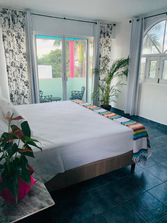 Bed and Breakfast The Quetzal à Cancún Extérieur photo