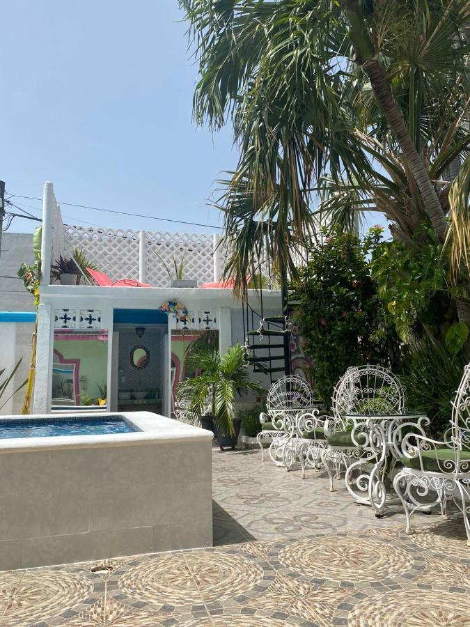 Bed and Breakfast The Quetzal à Cancún Extérieur photo
